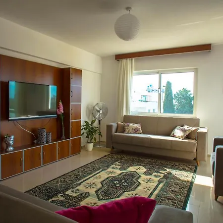 Four Seasons 3+1 Appartement Kyrenia (Northern Cyprus)